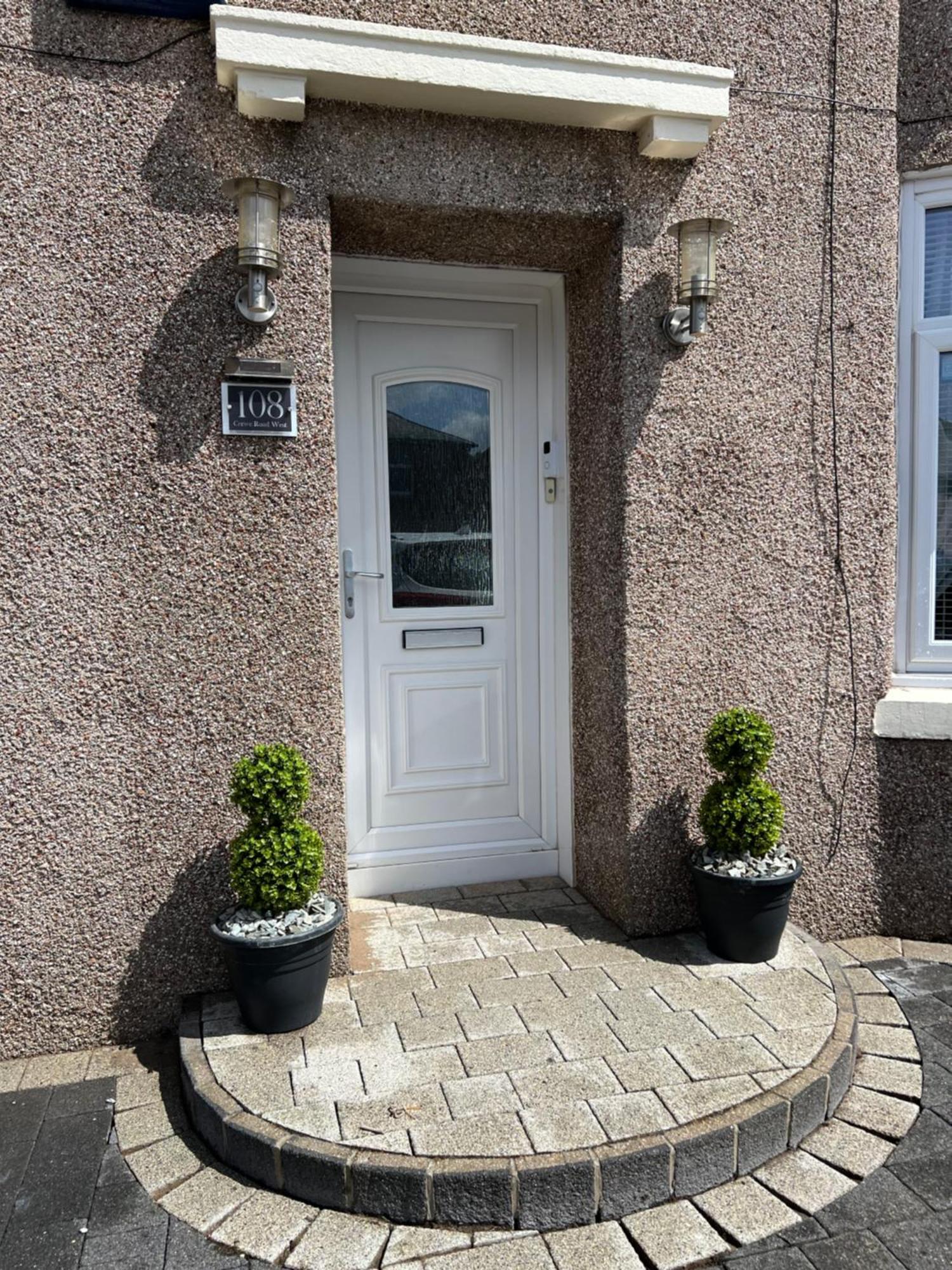 Crewe Apartment - 2 Bed, Free Off Street Parking And Private Garden Edinburgh Exterior foto