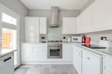 Crewe Apartment - 2 Bed, Free Off Street Parking And Private Garden Edinburgh Exterior foto